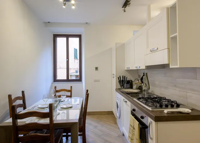 Trastevere Garibaldi 14 Apartamento *
